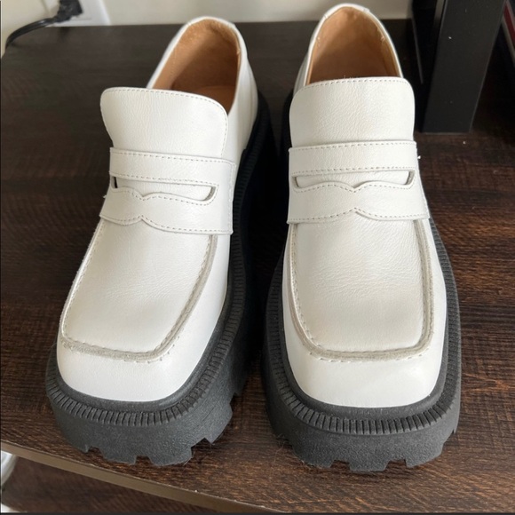 Platform lug loafers - Leather - Picture 4 of 6